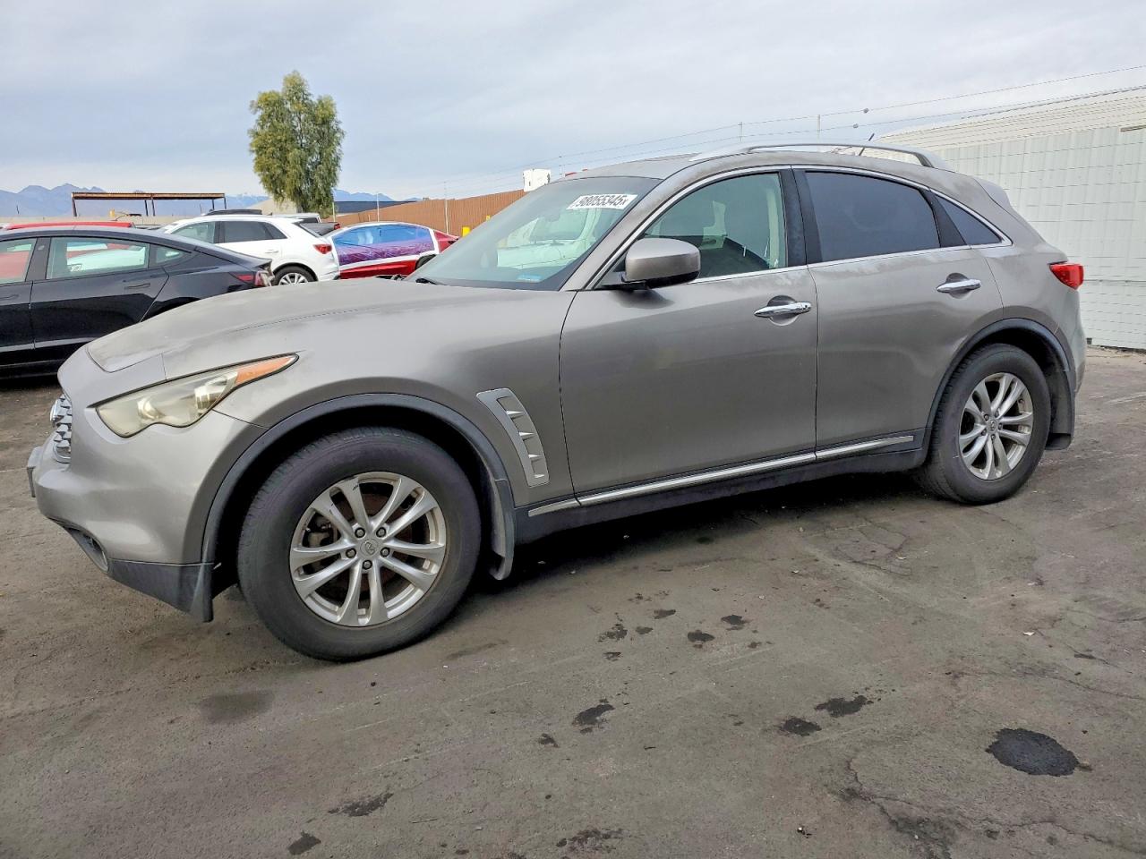 INFINITI FX35 2010