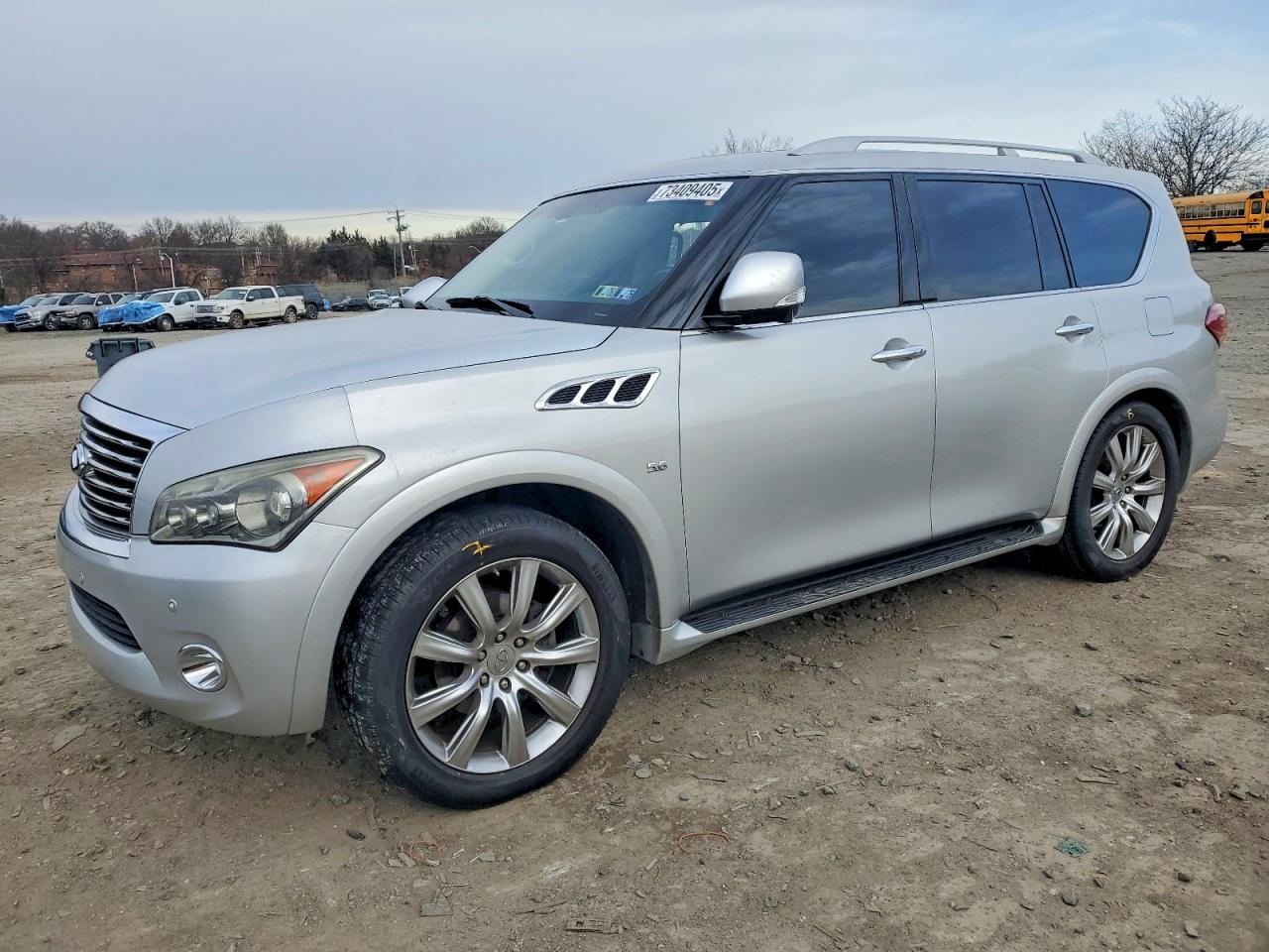 INFINITI QX80 2014