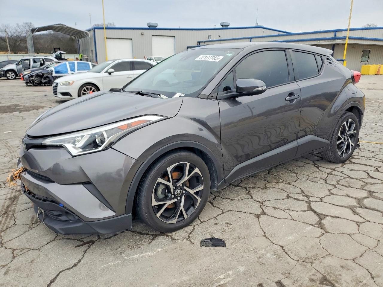TOYOTA C-HR 2018