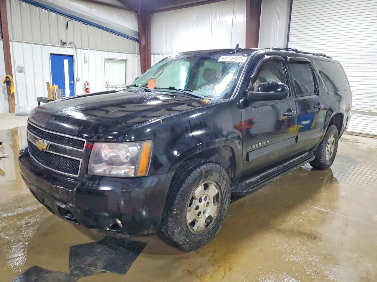 CHEVROLET SUBURBAN 2010