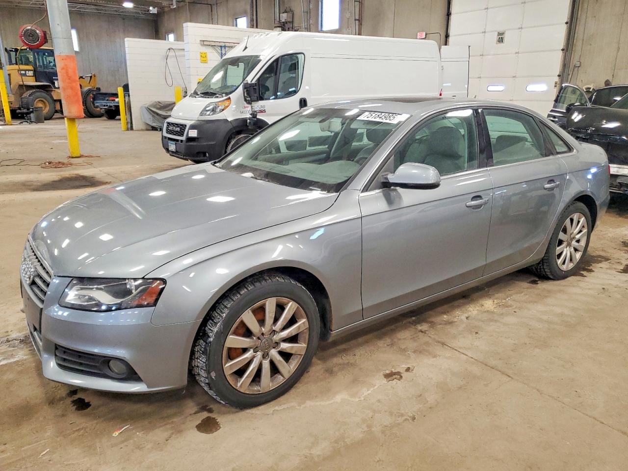 AUDI A4 2010