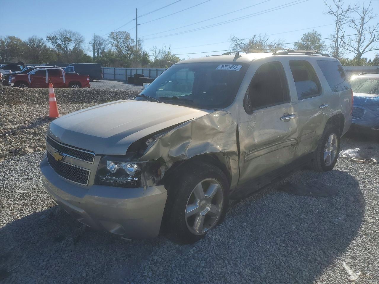 CHEVROLET TAHOE C150 2011