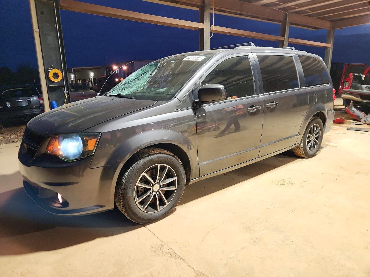 DODGE GRAND CARAVAN 2018