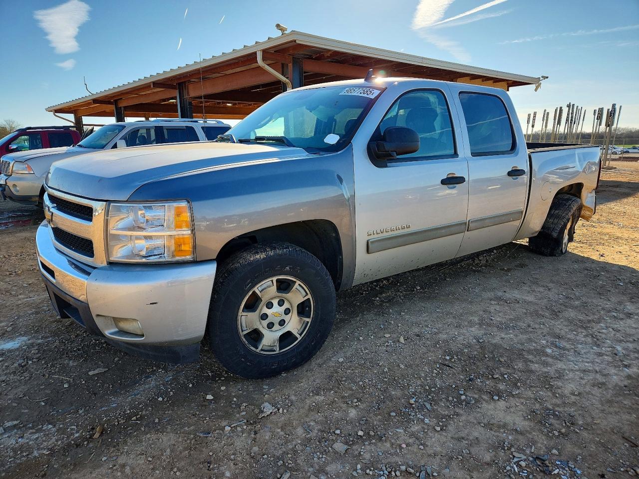 CHEVROLET SILVERADO 2011