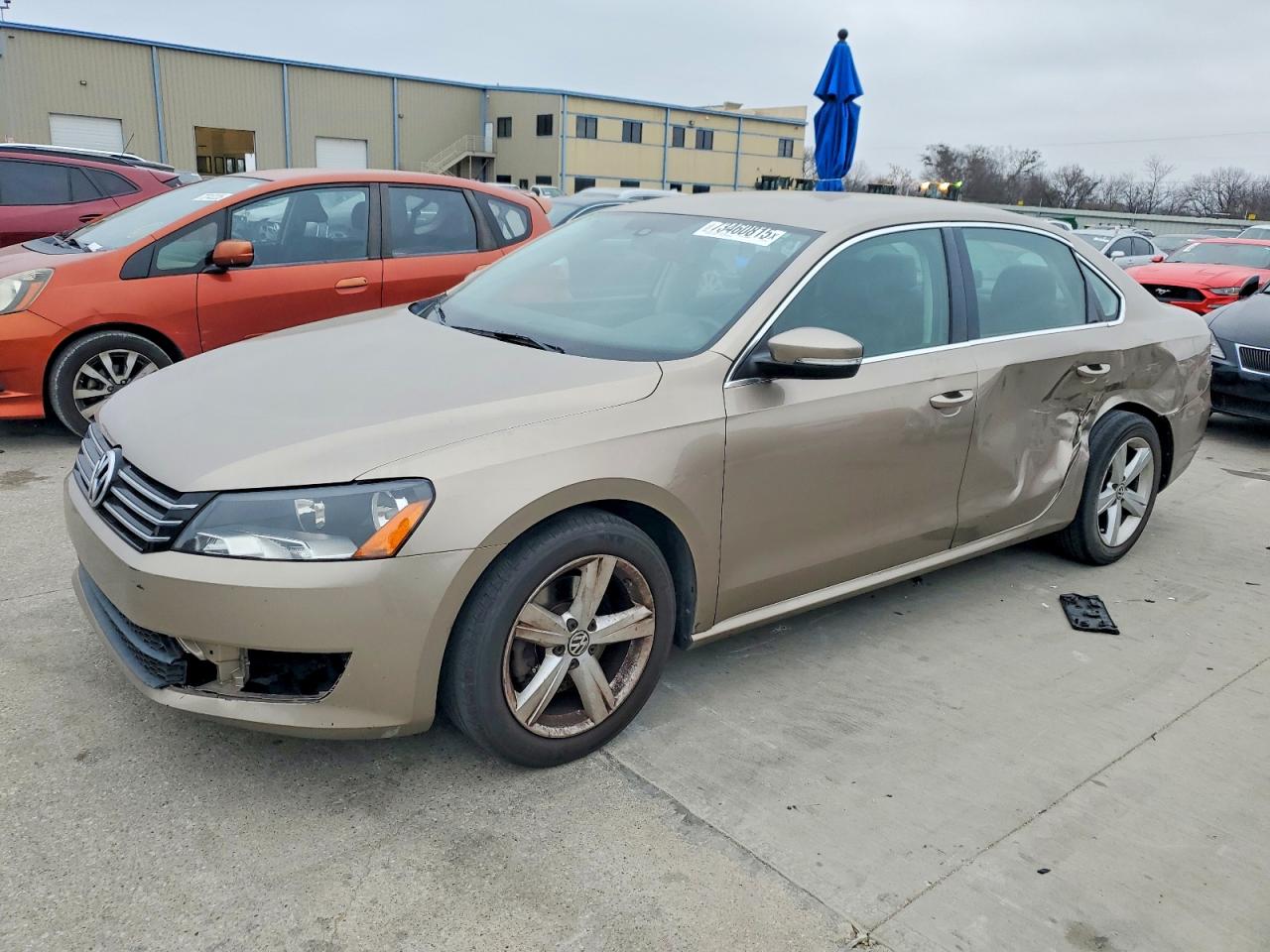 VOLKSWAGEN PASSAT 2015