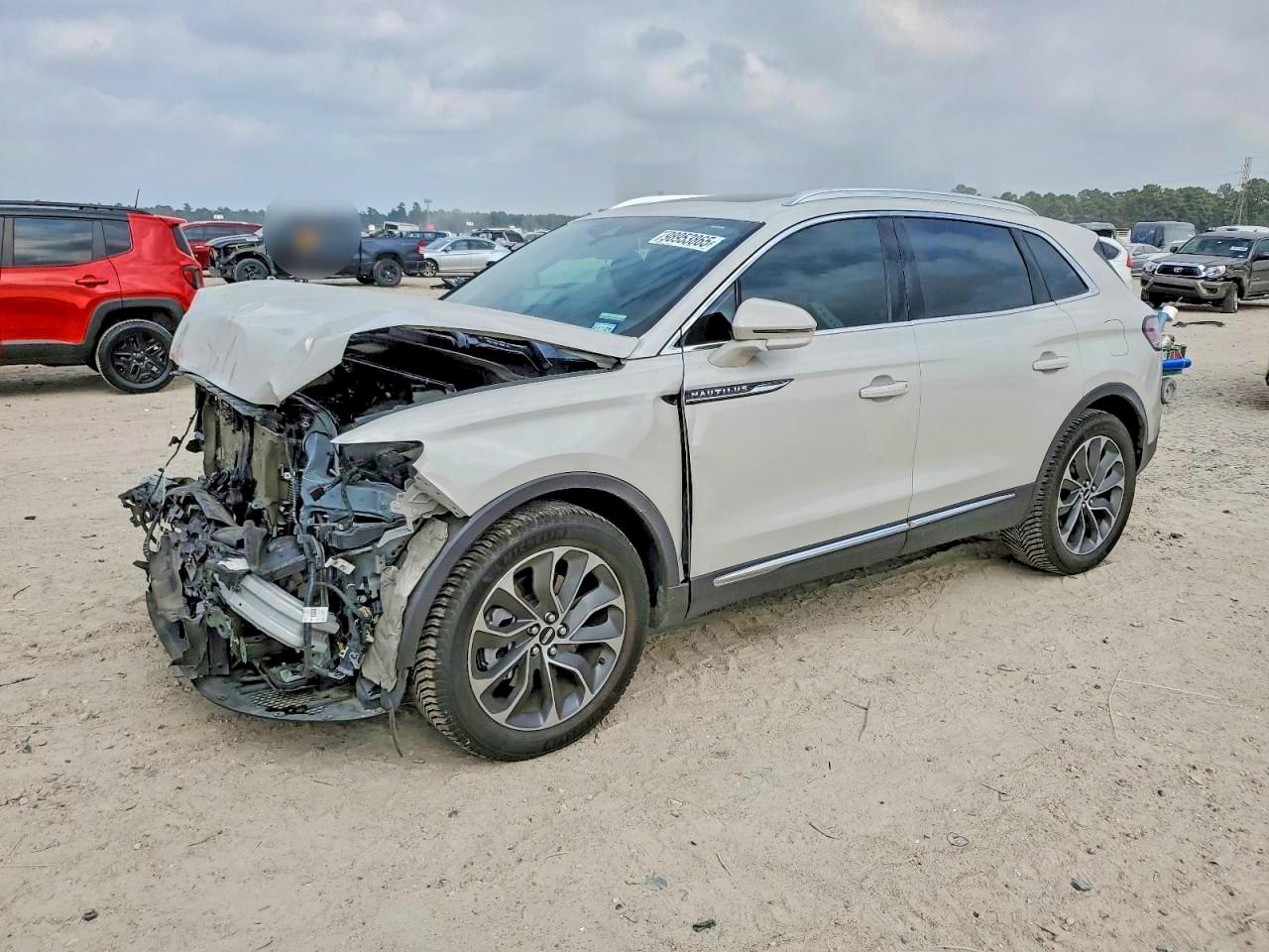 LINCOLN NAUTILUS 2023