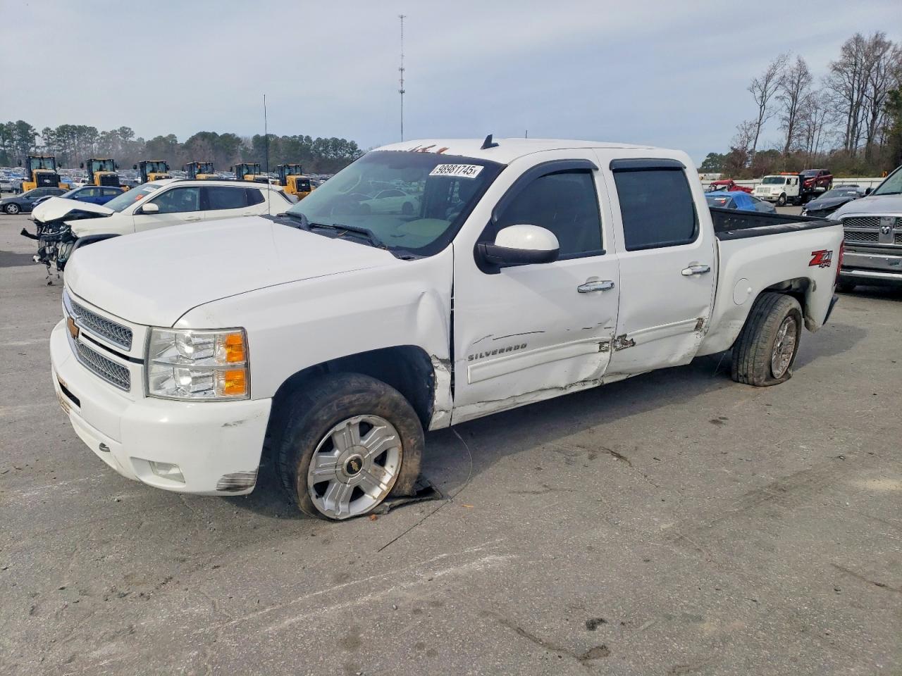 CHEVROLET SILVERADO 2013