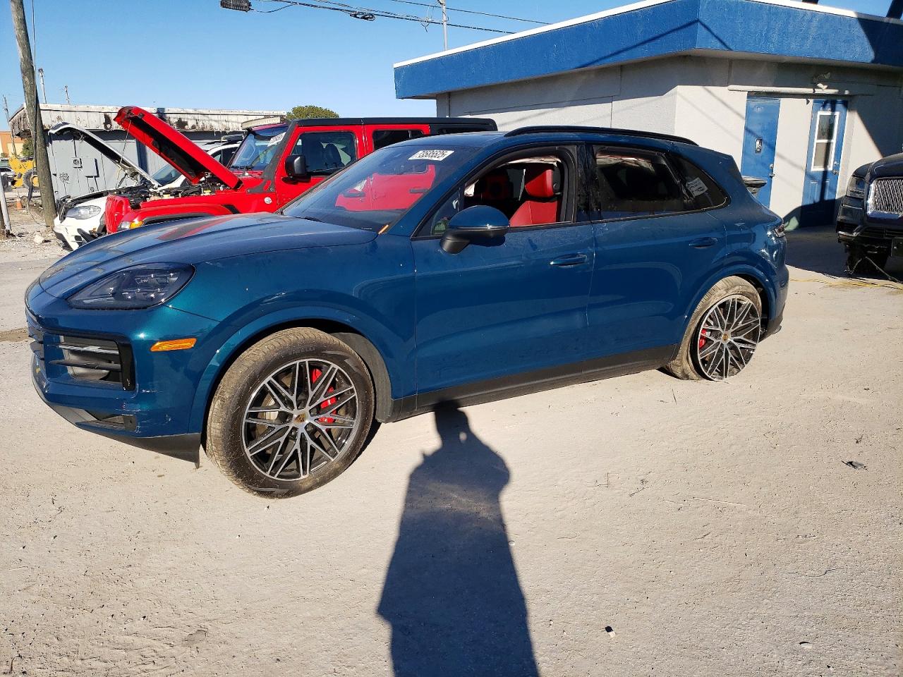 PORSCHE CAYENNE S 2024