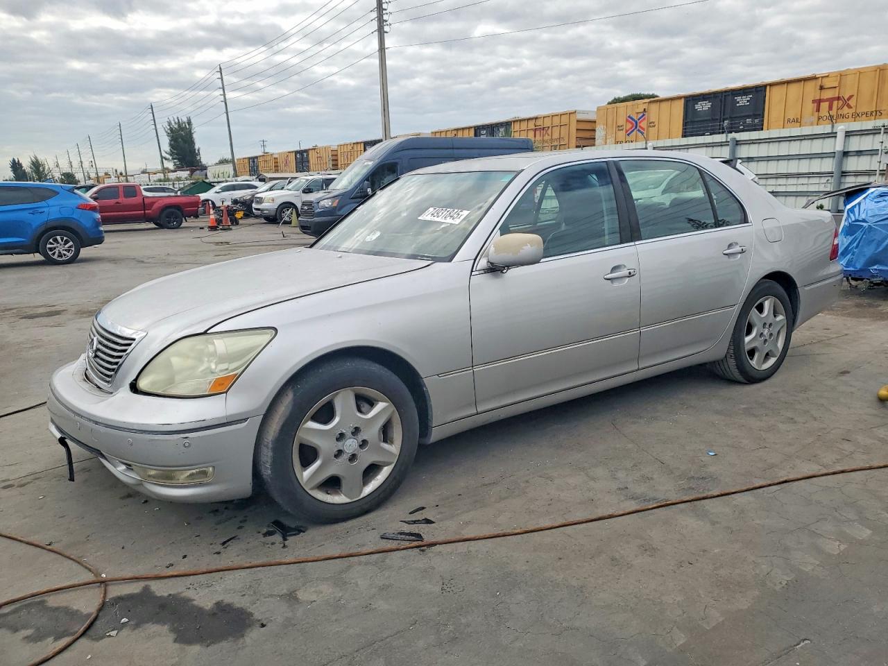 LEXUS LS 430 2004
