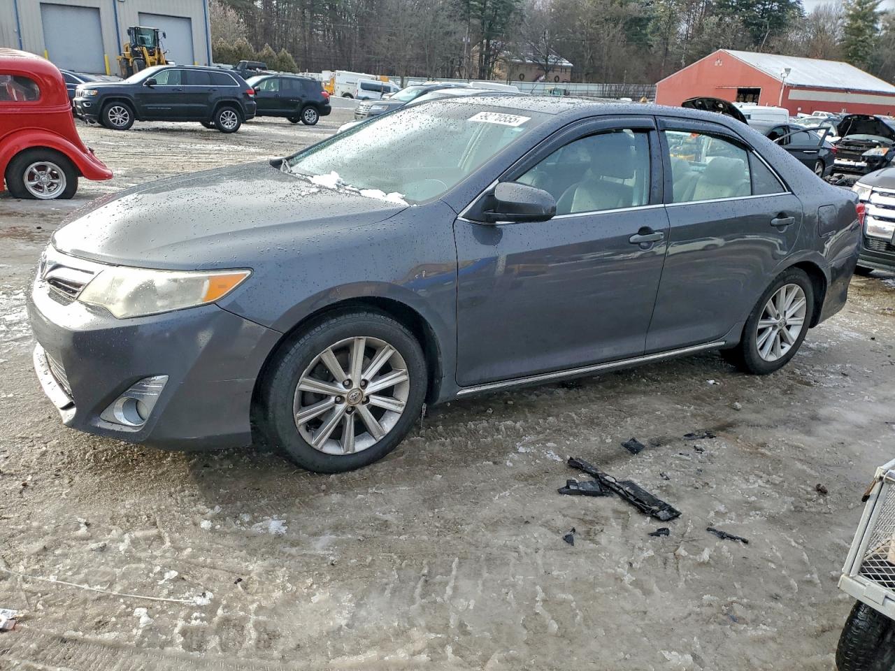 TOYOTA CAMRY SE 2012