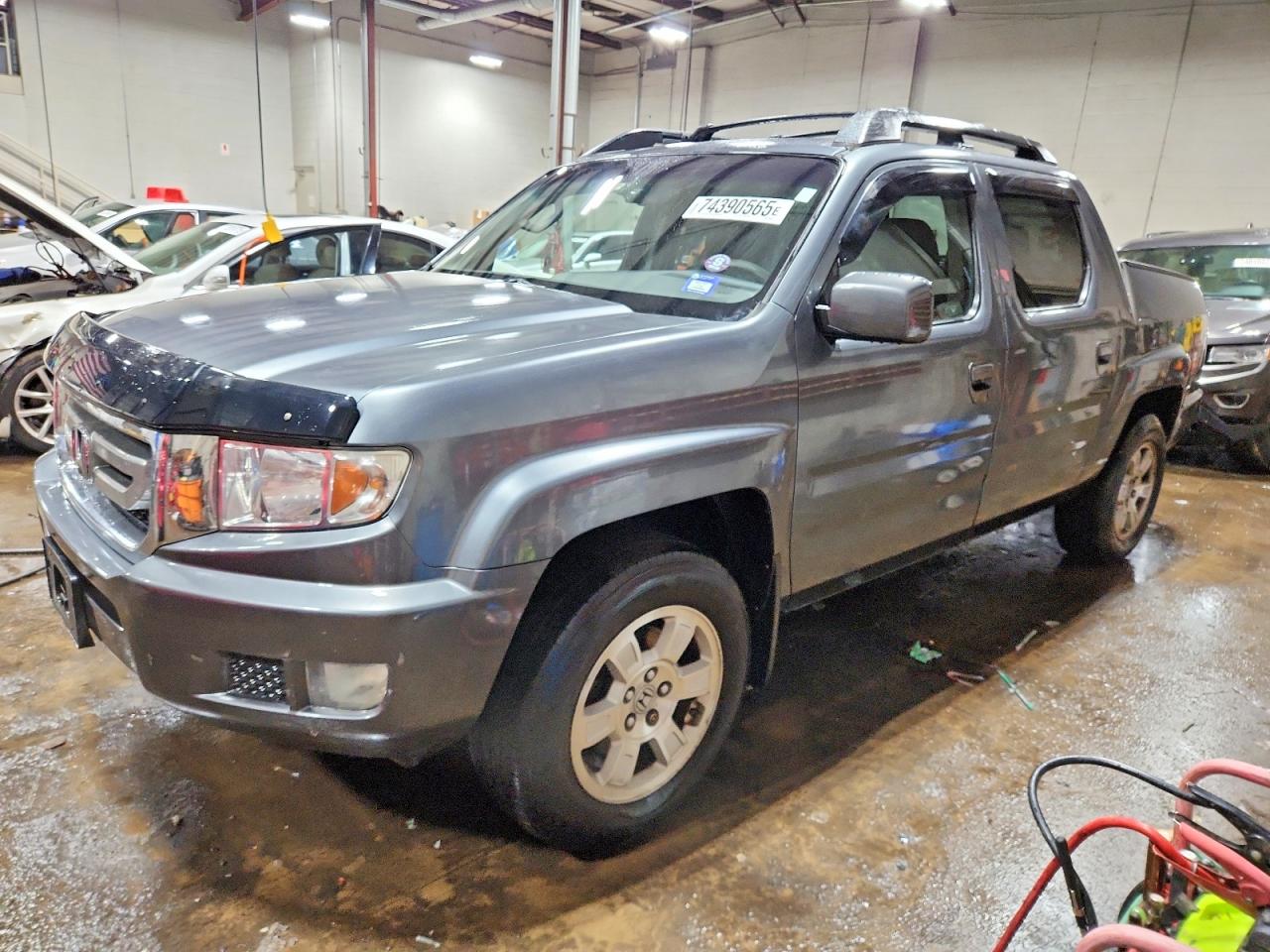 HONDA RIDGELINE 2010