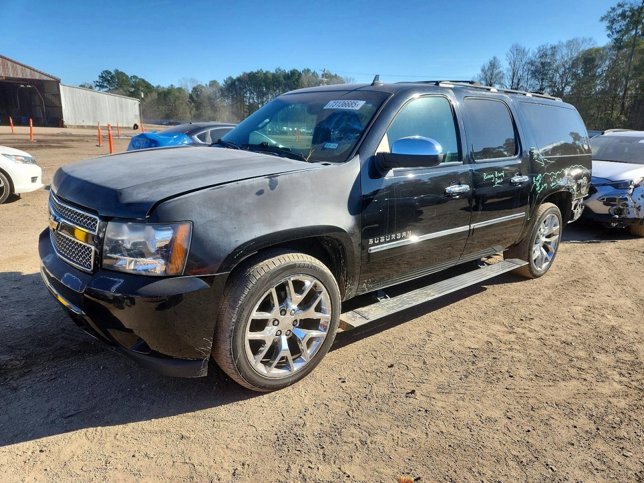 CHEVROLET SUBURBAN 2013