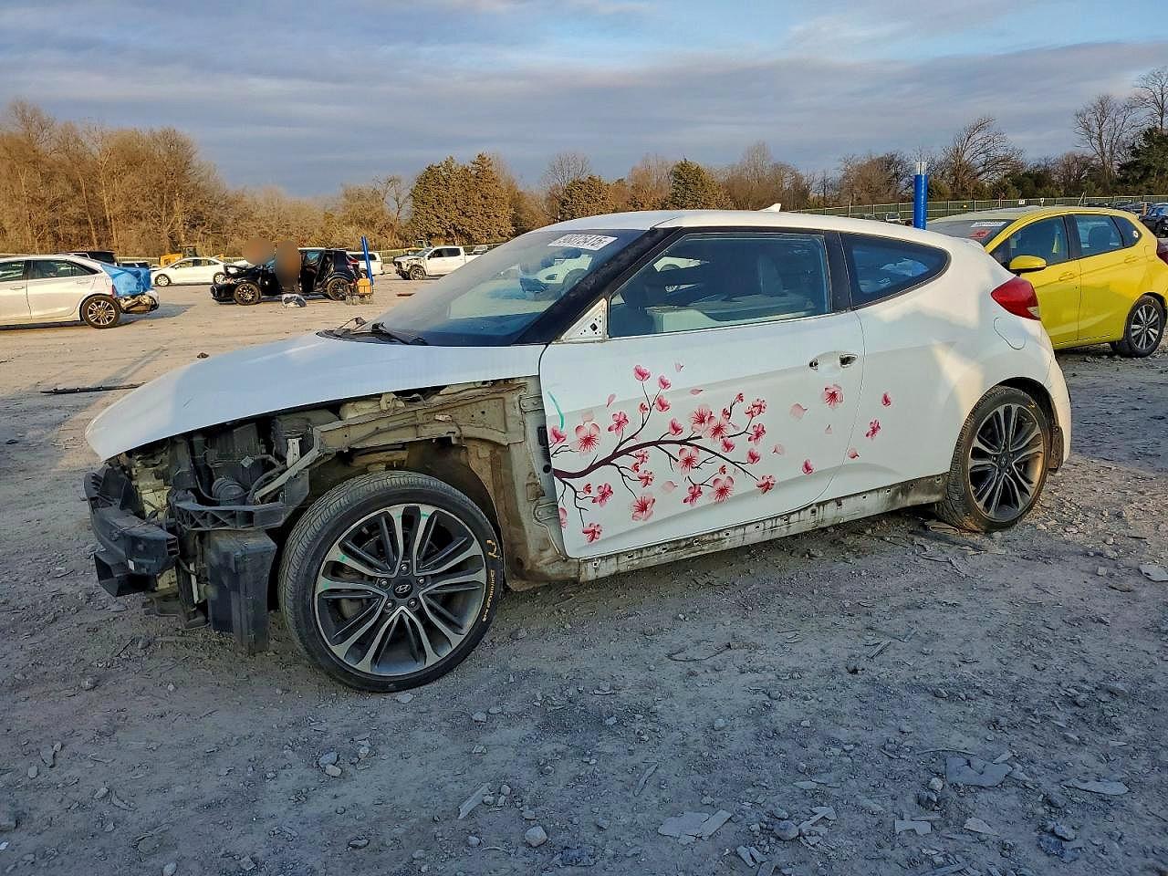 HYUNDAI VELOSTER 2016