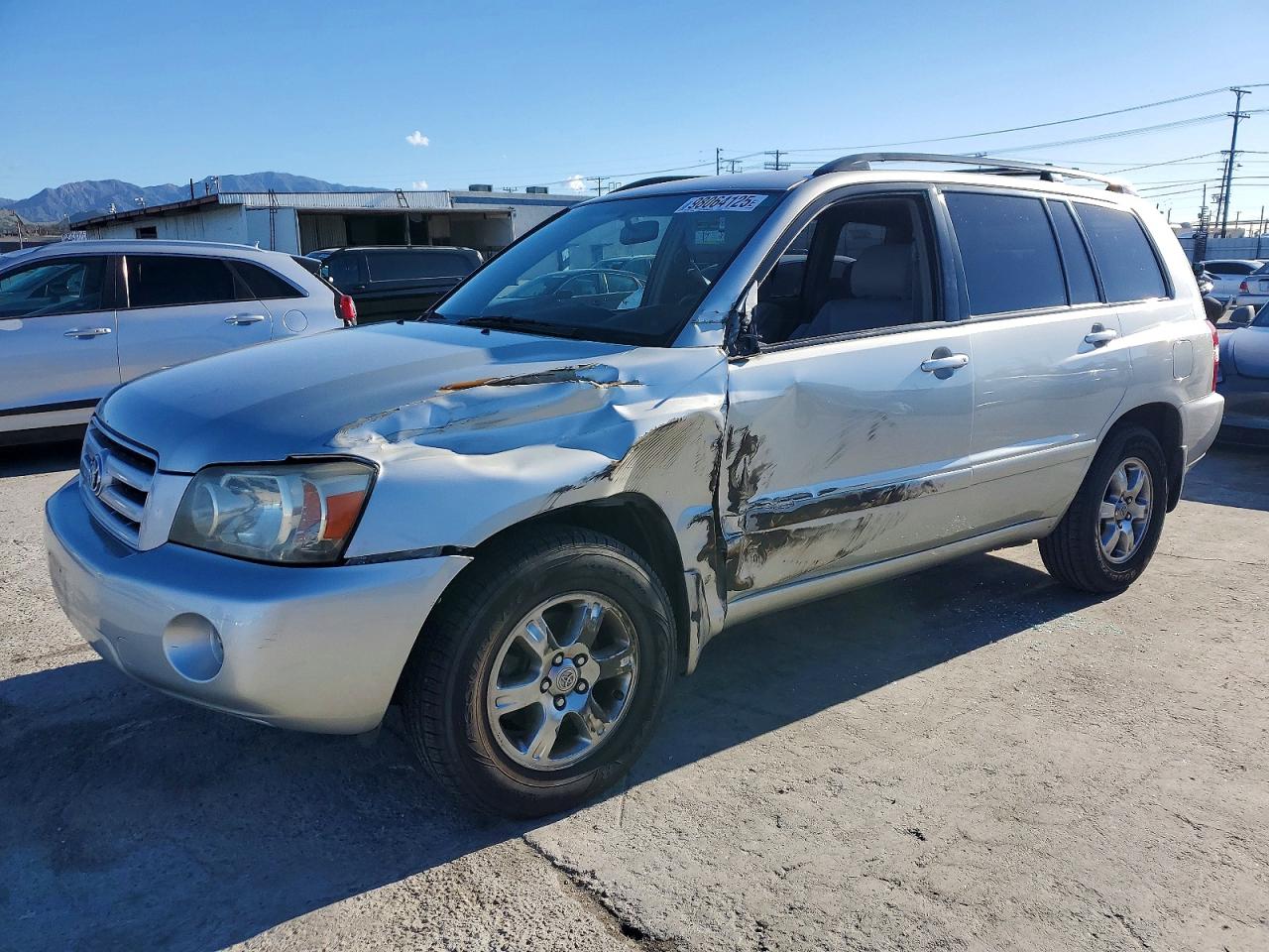 TOYOTA HIGHLANDER 2004