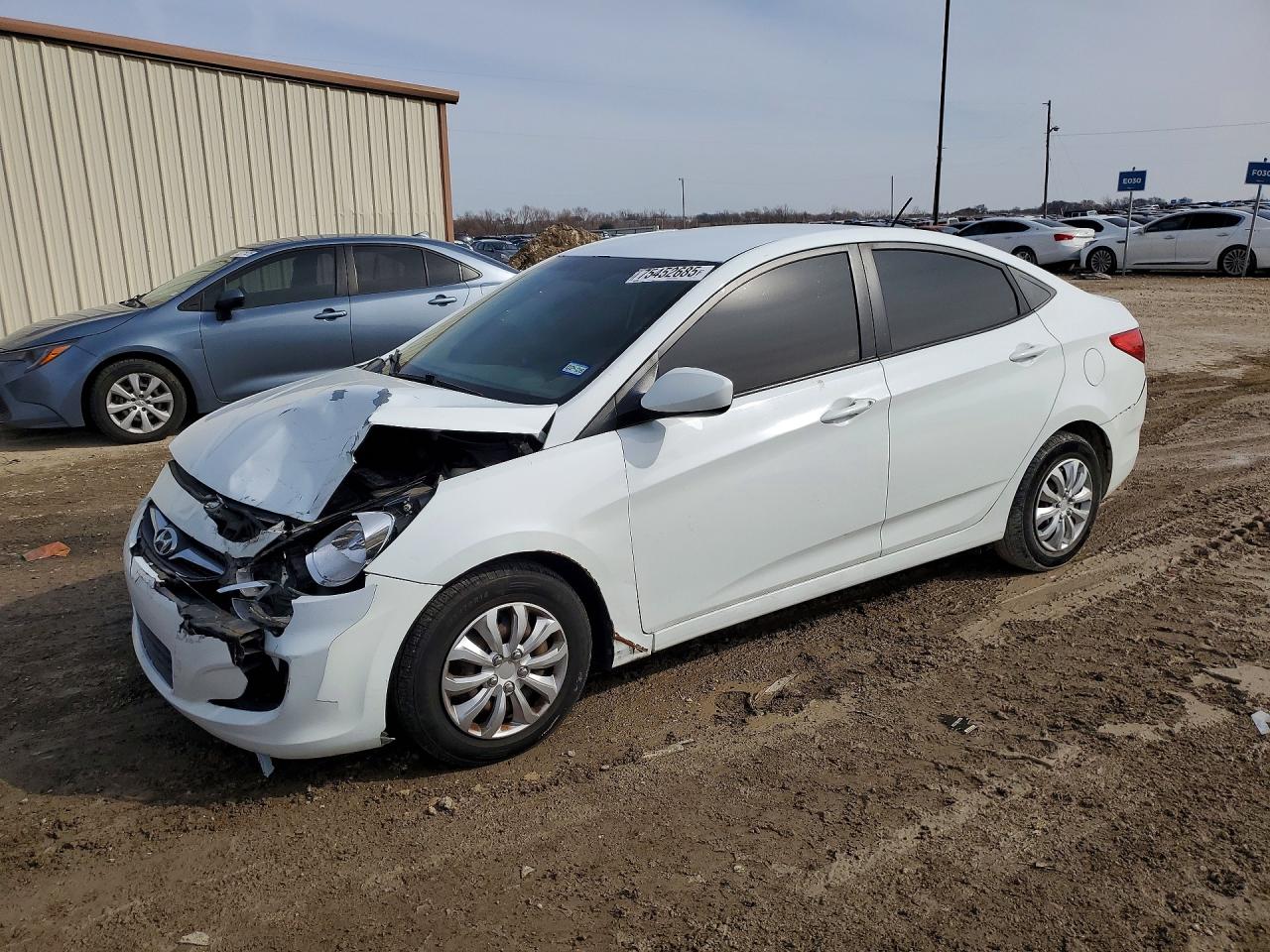 HYUNDAI ACCENT 2014