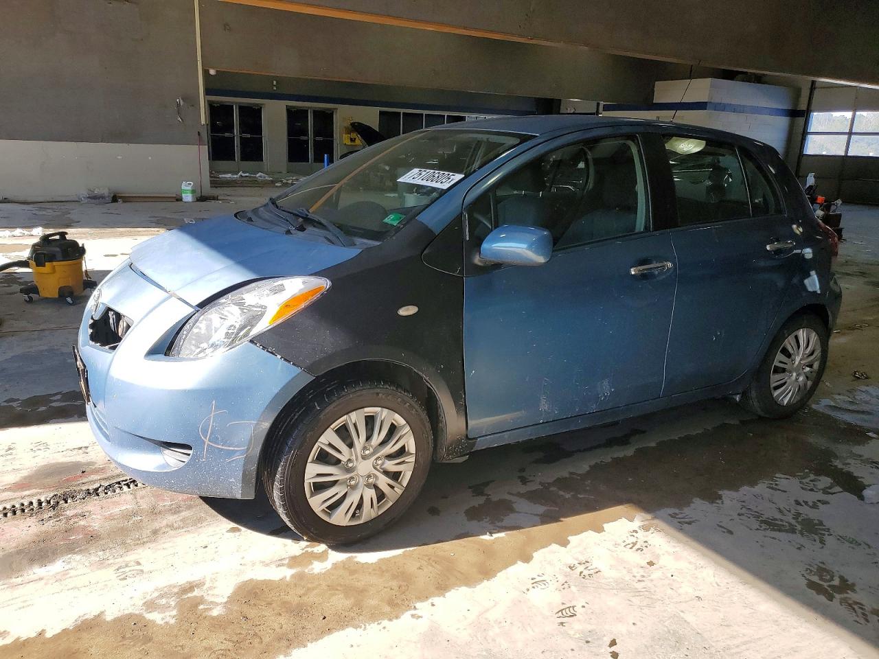 TOYOTA YARIS 2009