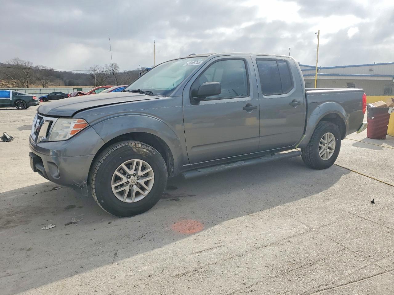 NISSAN FRONTIER 2016