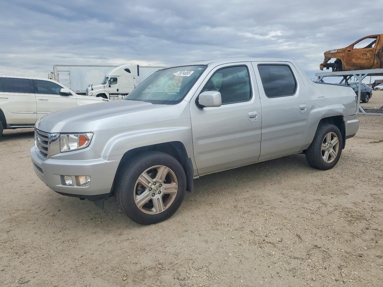 HONDA RIDGELINE 2013