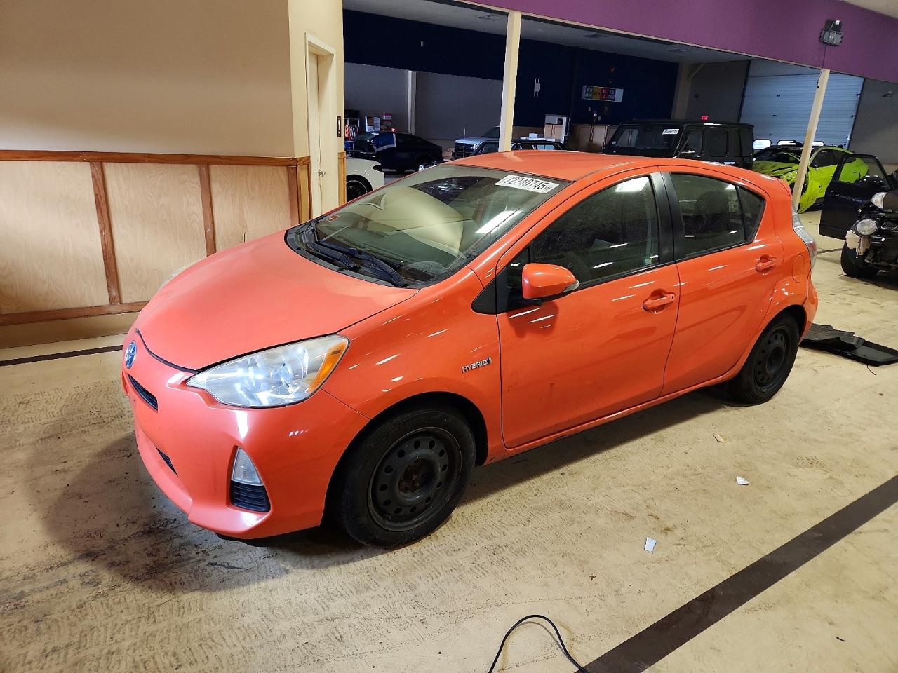 TOYOTA PRIUS C 2012