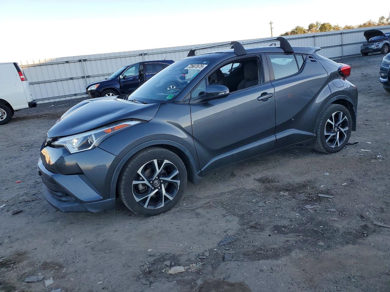 TOYOTA C-HR 2018