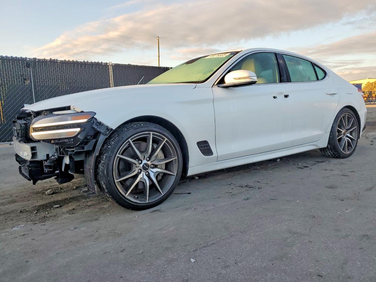 GENESIS G70 BASE 2024