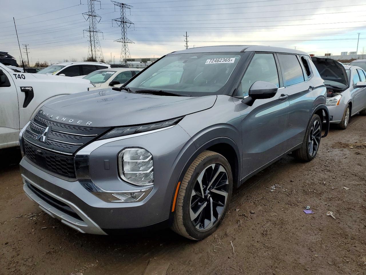 MITSUBISHI OUTLANDER 2022