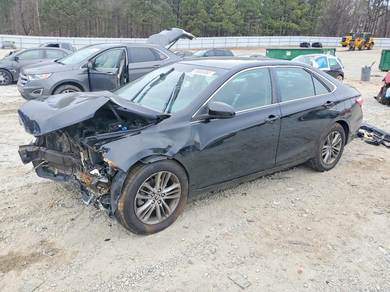 TOYOTA CAMRY LE 2016