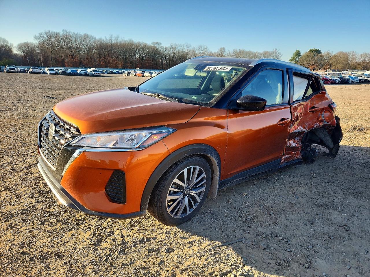 NISSAN KICKS 2021