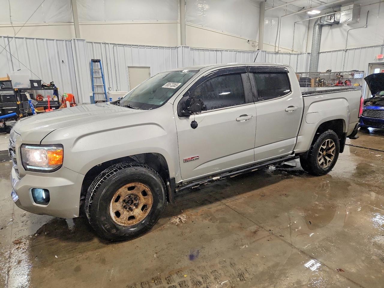GMC CANYON SLE 2017