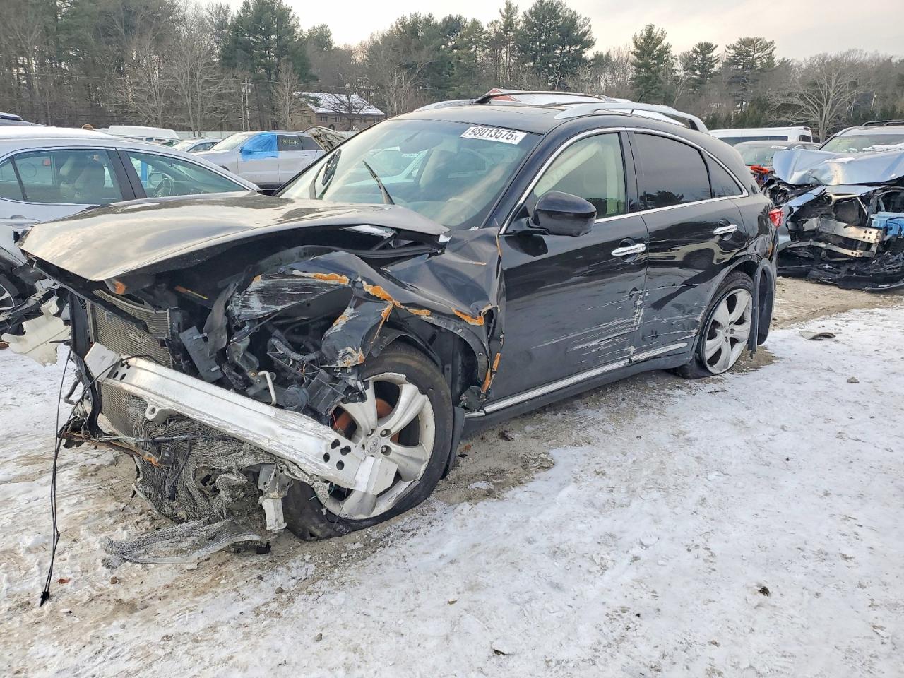 INFINITI FX35 2011