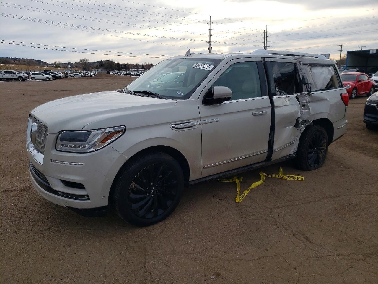 LINCOLN NAVIGATOR 2021