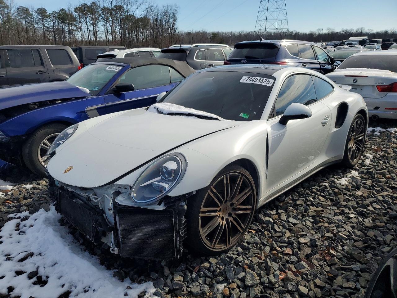 PORSCHE 911 2015