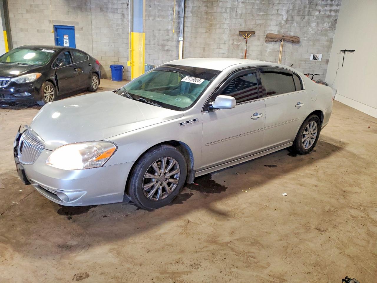 BUICK LUCERNE CX 2011