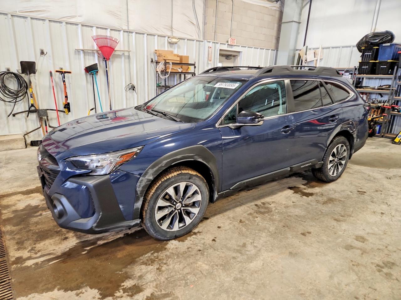 SUBARU OUTBACK 2023