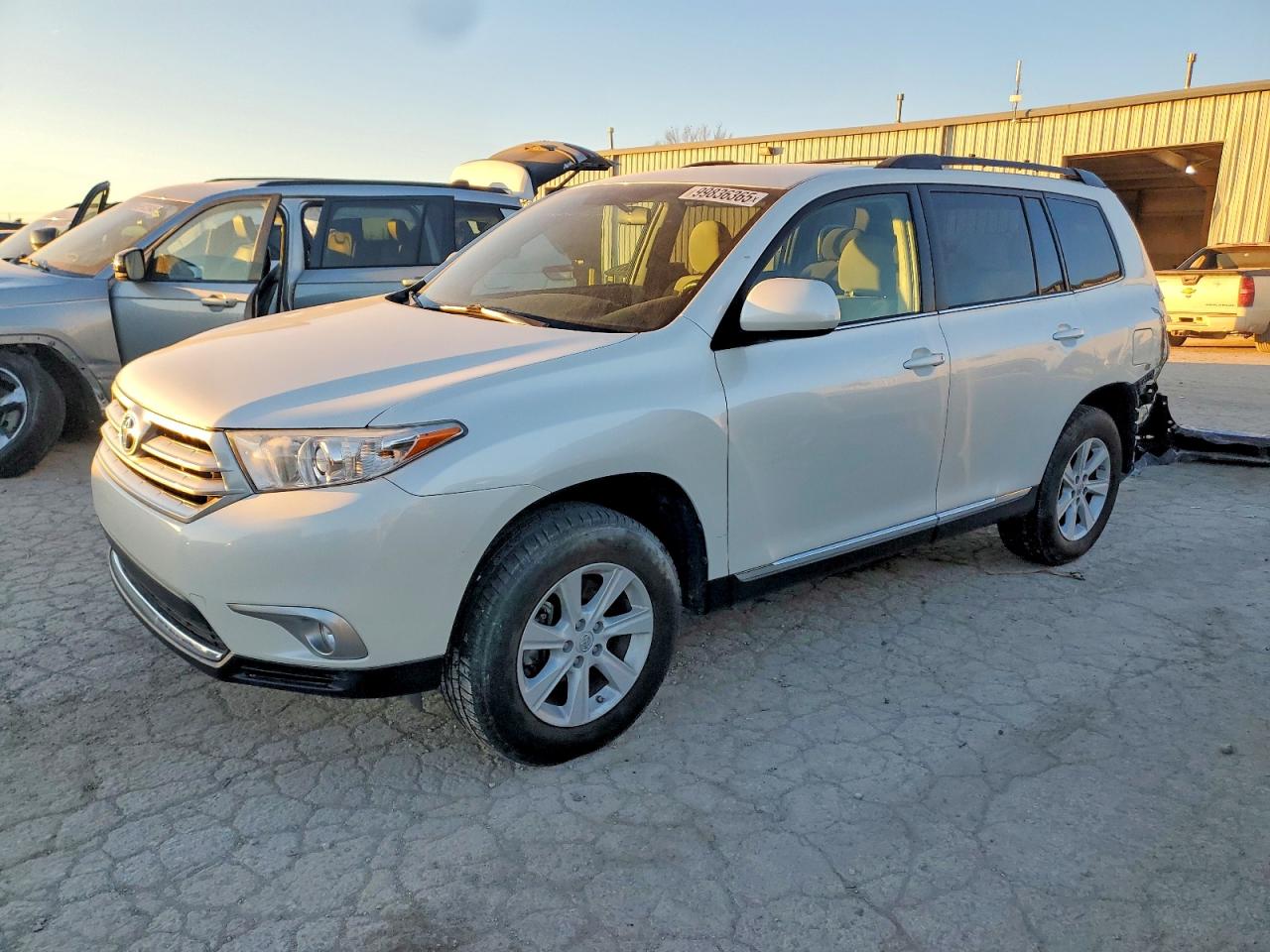 TOYOTA HIGHLANDER 2013