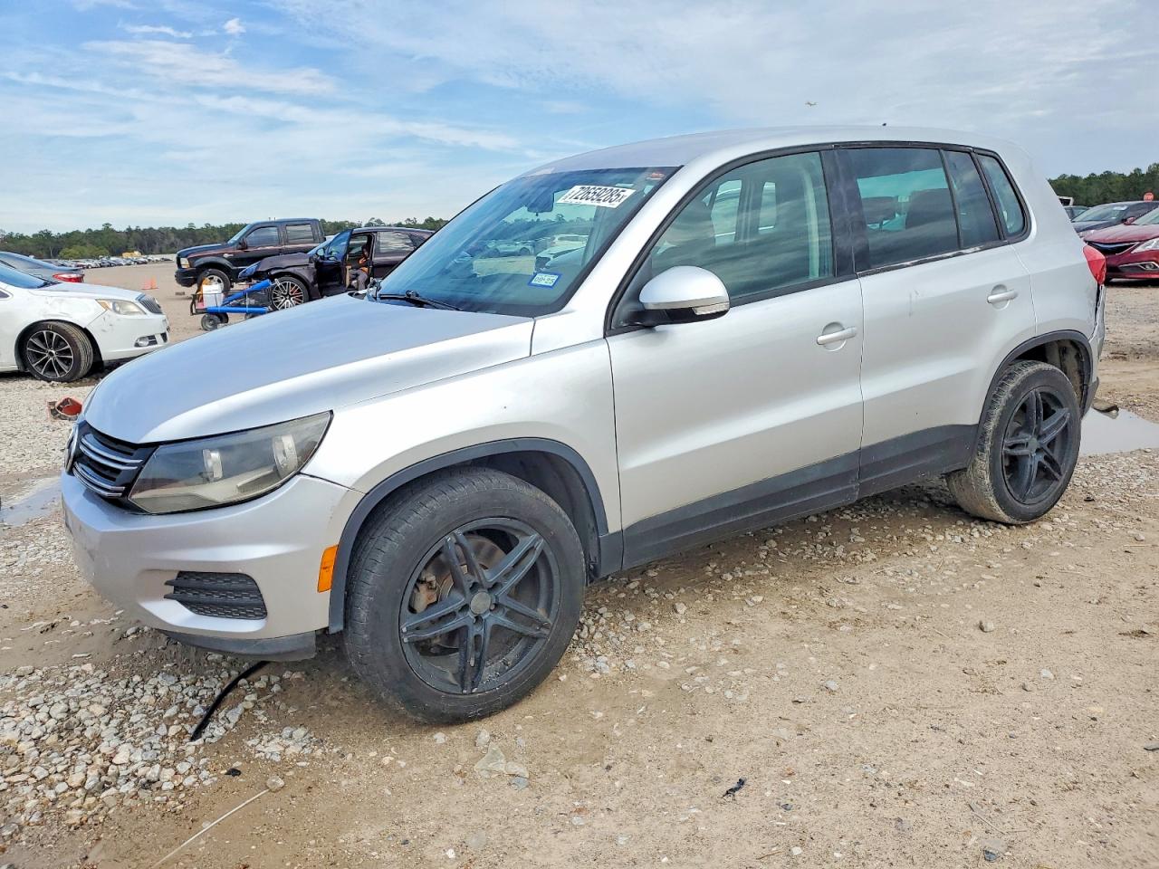 VOLKSWAGEN TIGUAN 2014