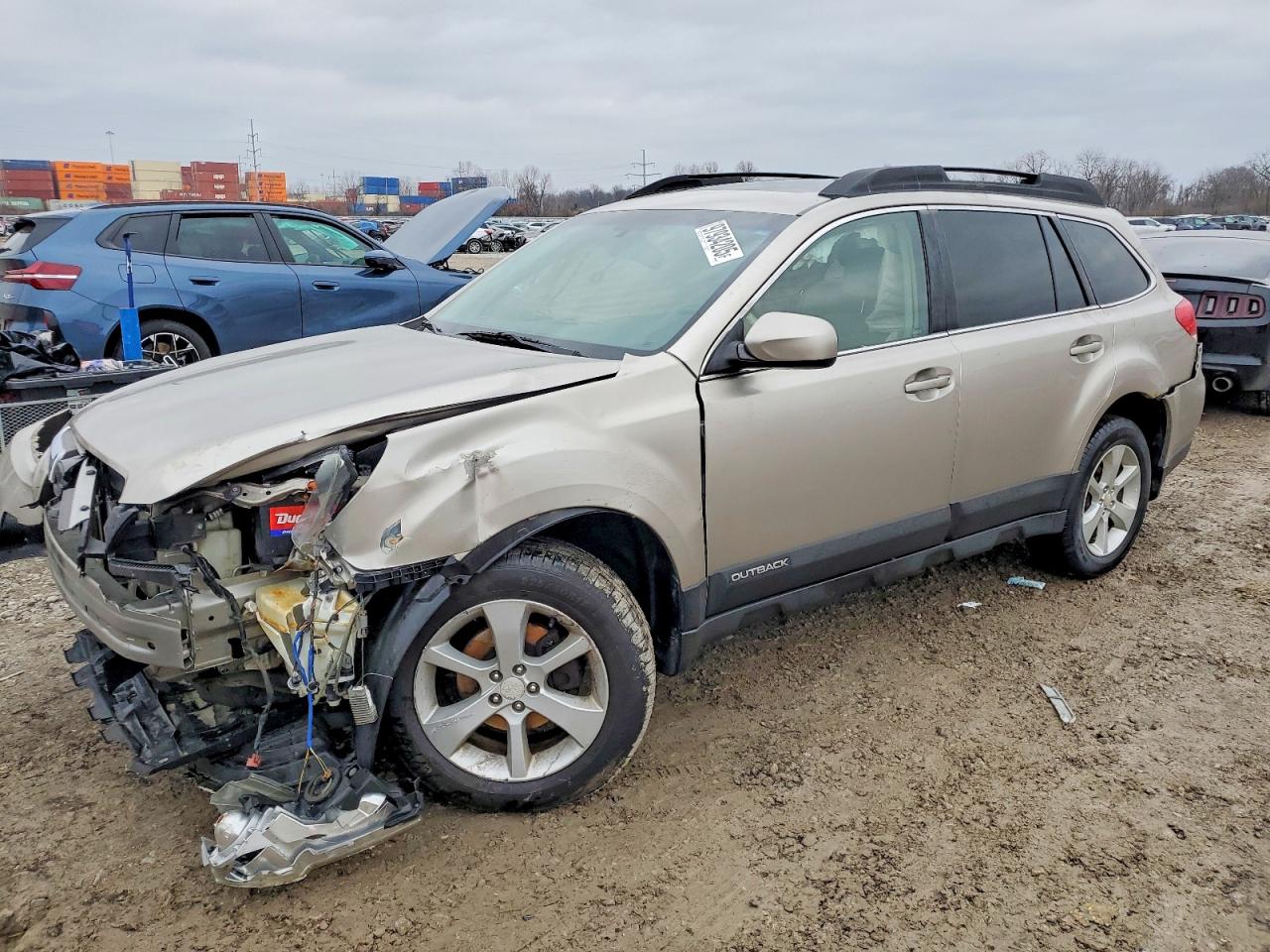 SUBARU OUTBACK 2014