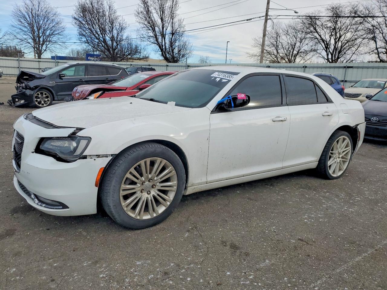 CHRYSLER 300 2015