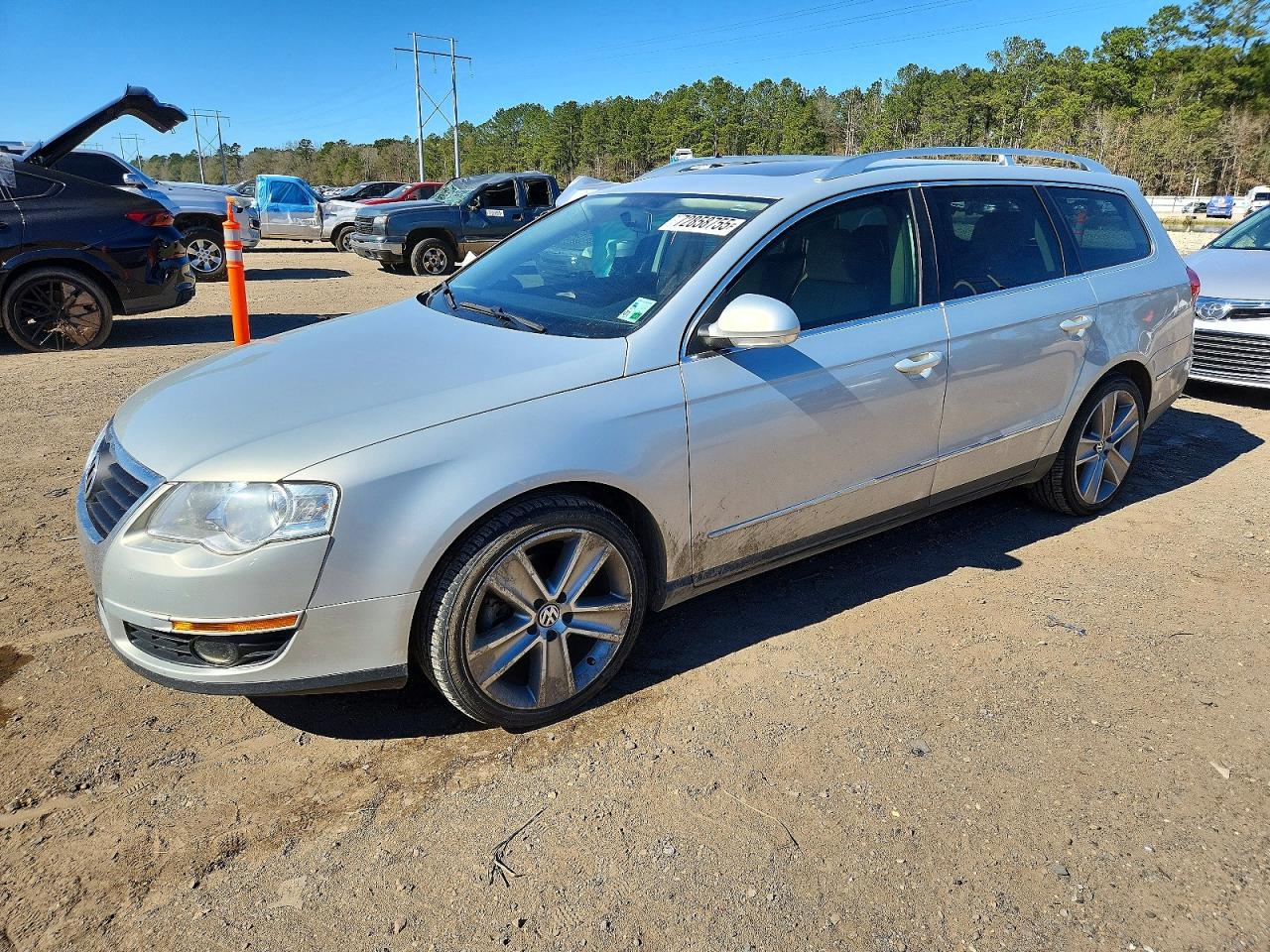VOLKSWAGEN PASSAT KOM 2010
