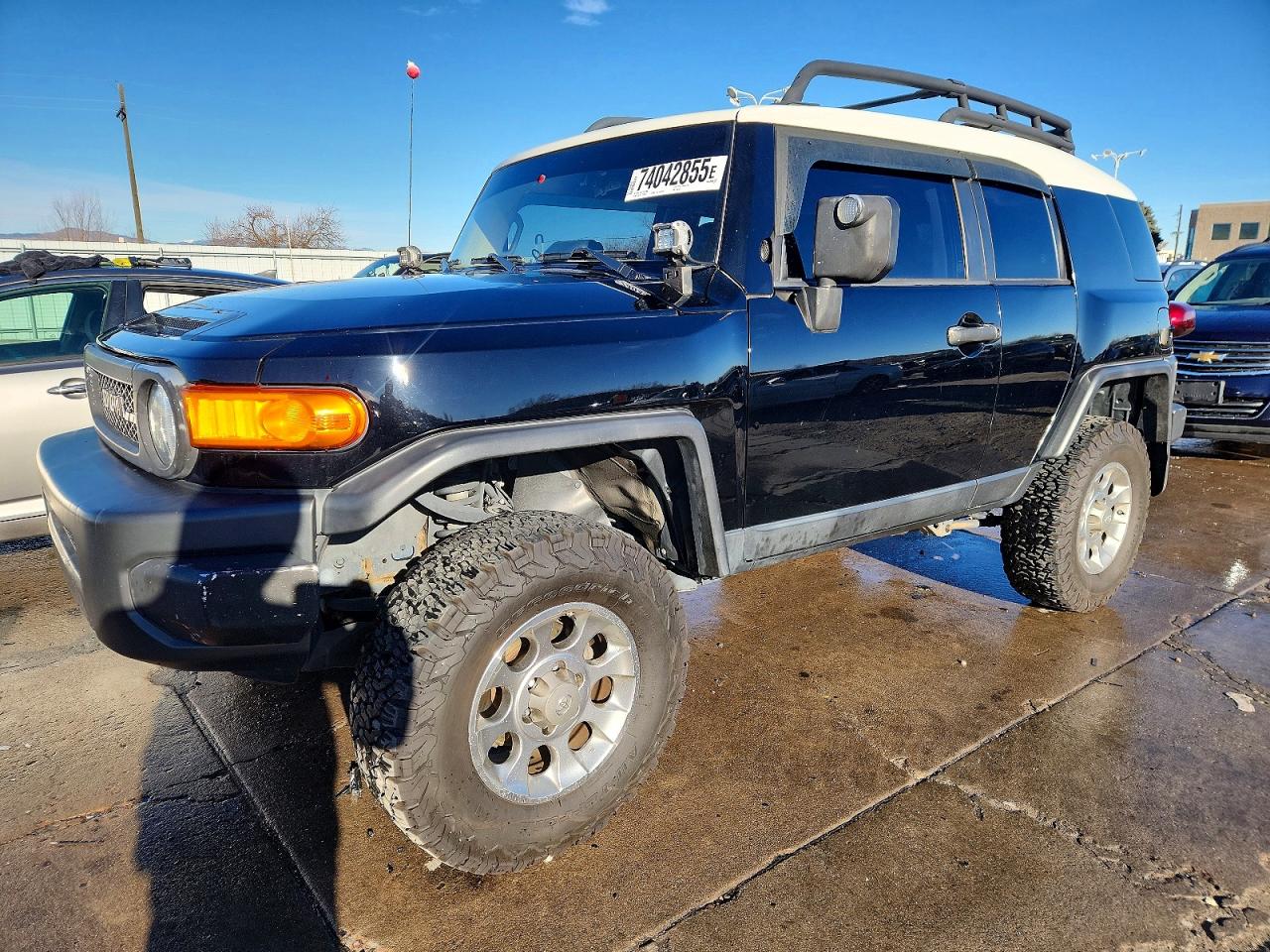 TOYOTA FJ CRUISER 2012
