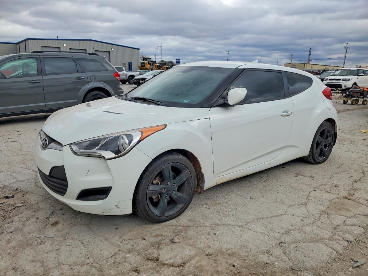 HYUNDAI VELOSTER 2015
