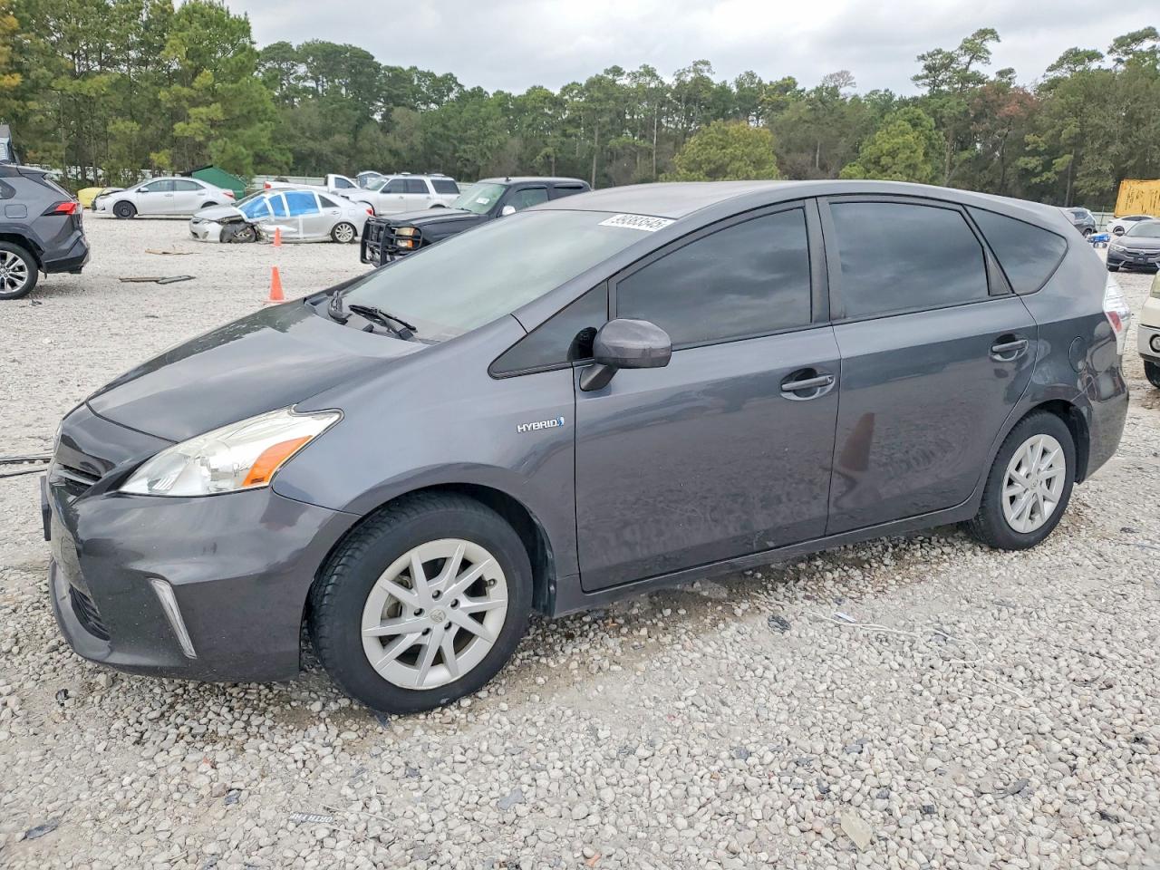 TOYOTA PRIUS V 2014