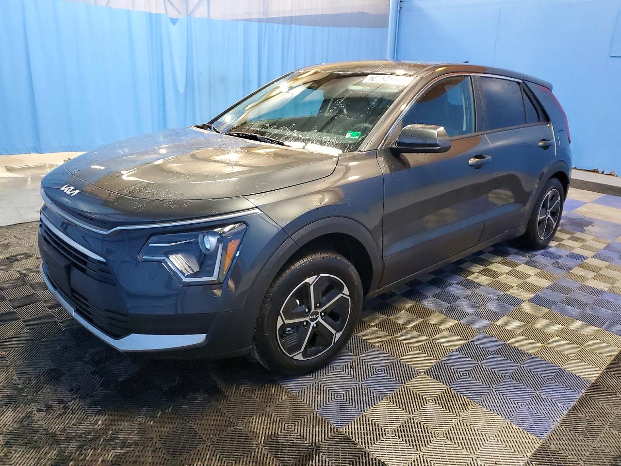 KIA NIRO LX 2026