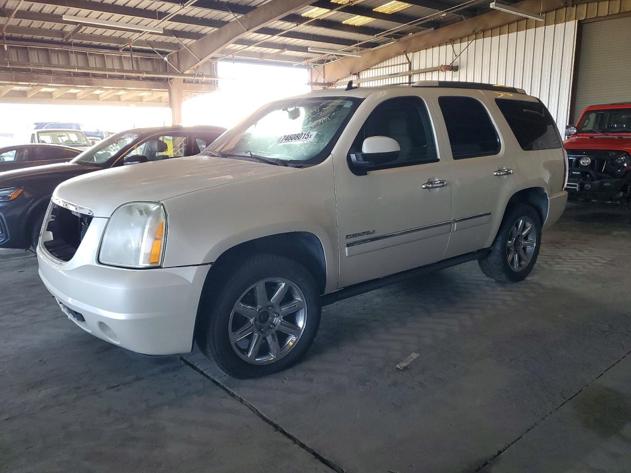 GMC YUKON 2012