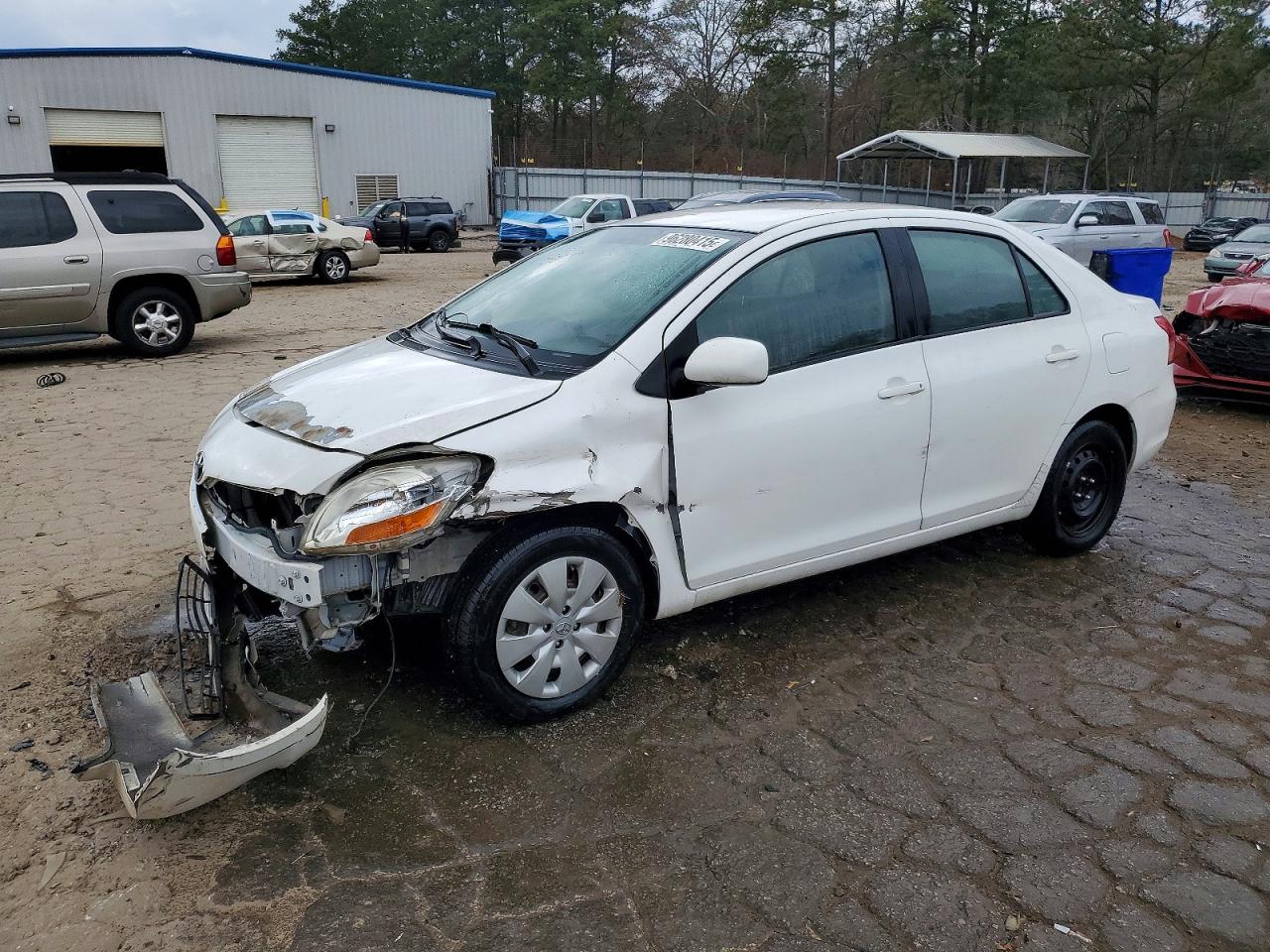 TOYOTA YARIS 2010