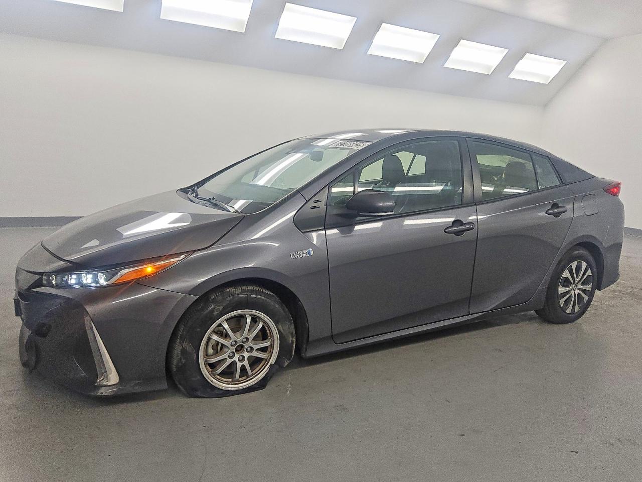 TOYOTA PRIUS PRIME 2021