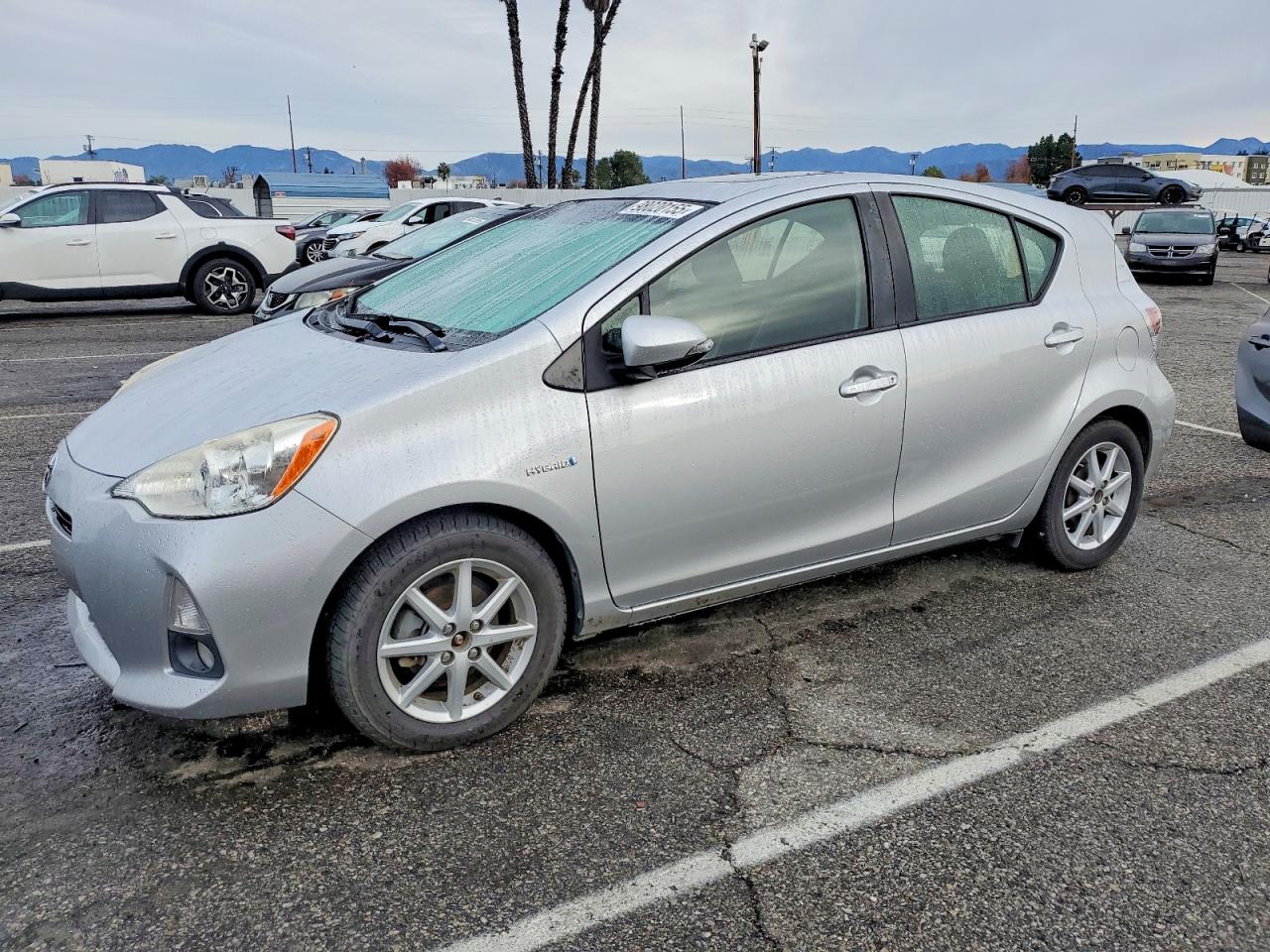 TOYOTA PRIUS C 2014
