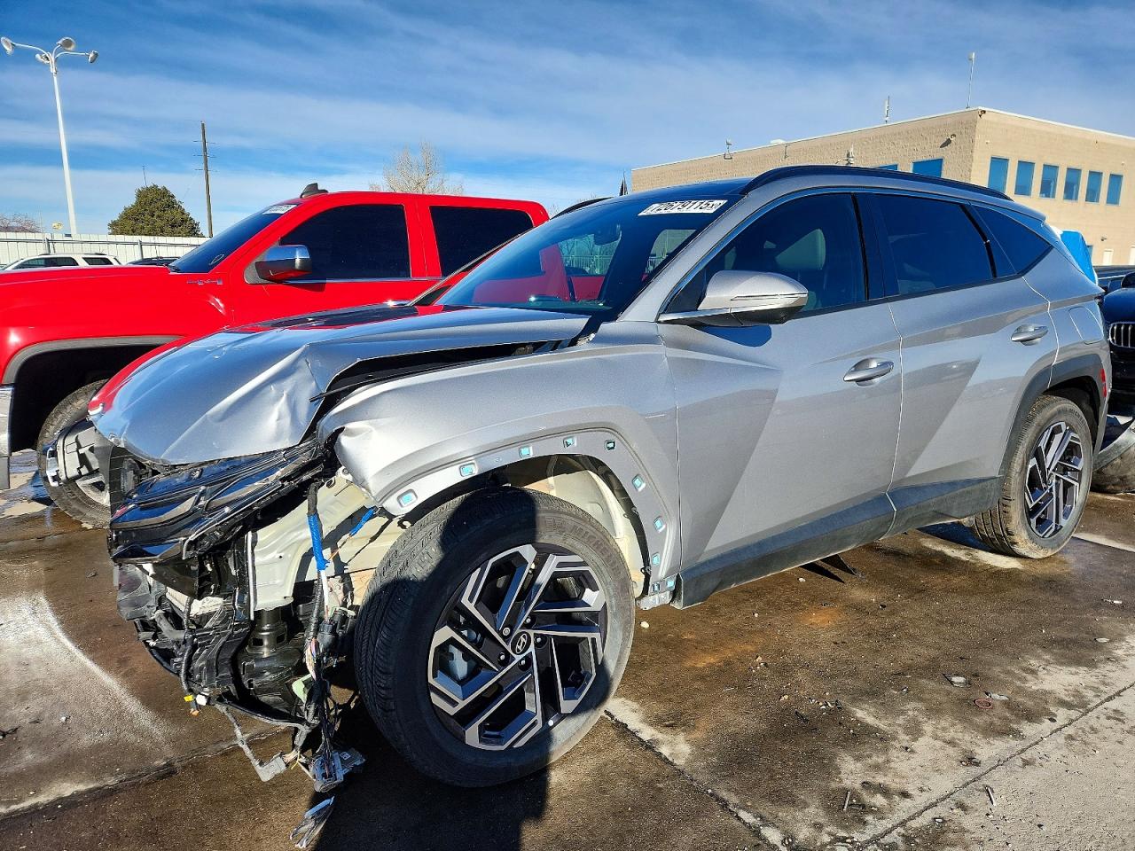 HYUNDAI TUCSON HYBRID 2025