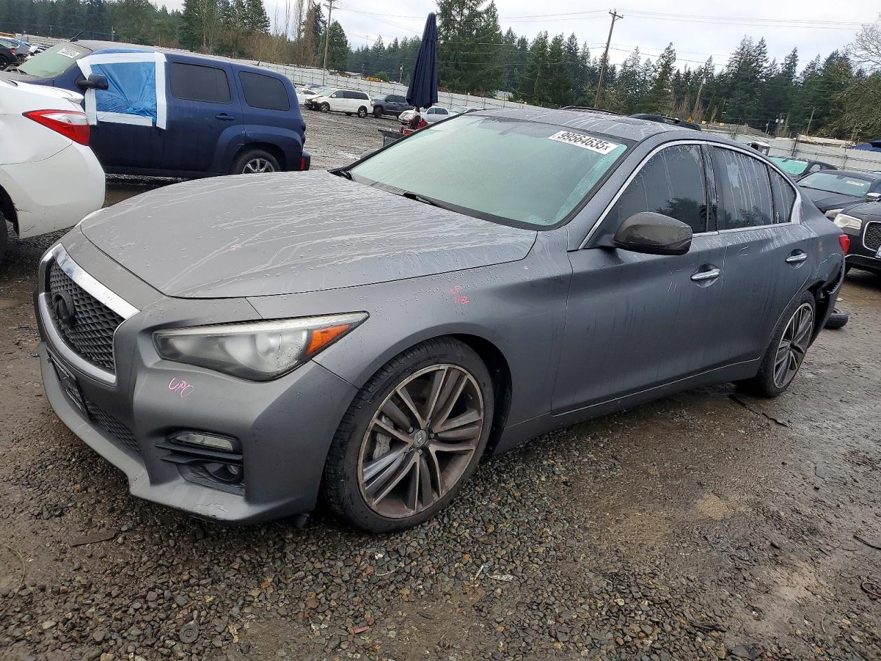 INFINITI Q50 BASE 2015