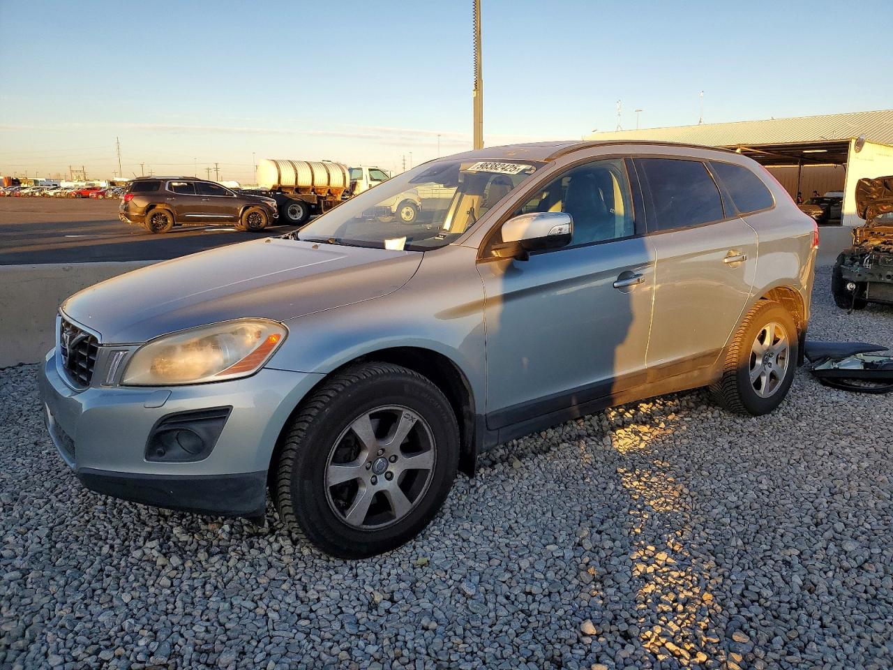 VOLVO XC60 2010